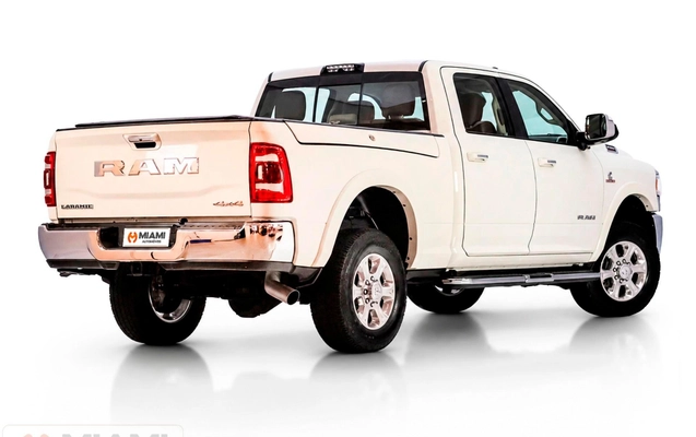 imagem-https://www.socarrao.com.br/sc-vehicle-images-prod/3456248/1787764429057-a6a5aeb6b1db4e0bbb2c8faf2b573825_1787764296785.jpg