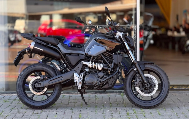 imagem-https://www.socarrao.com.br/sc-vehicle-images-prod/3456263/1787764790847-383c5c92eeea480689dfd0321494edc0_1787764724898.jpg