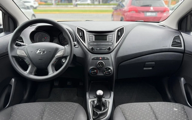 imagem-https://www.socarrao.com.br/sc-vehicle-images-prod/3456271/1787765058077-003_6c4d59a00674f2ac4c5b4b743a4dbc3f.jpeg