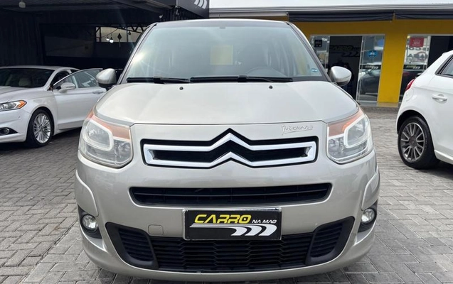 imagem-https://www.socarrao.com.br/sc-vehicle-images-prod/3456281/1787765241426-8411809_2_B_335688ec97.jpeg