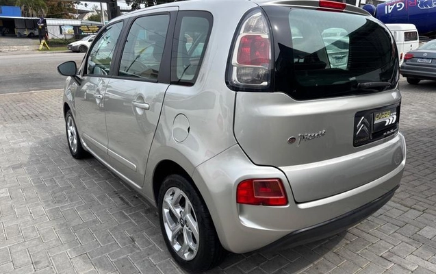 imagem-https://www.socarrao.com.br/sc-vehicle-images-prod/3456281/1787765241431-8411809_7_B_bbf914fafa.jpeg