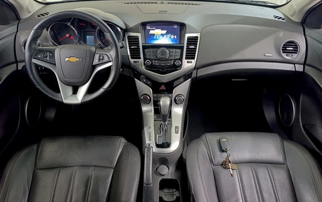 imagem-https://www.socarrao.com.br/sc-vehicle-images-prod/3456370/1787765765778-Ny5qZmlm.jfif