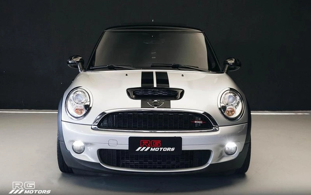 imagem-https://www.socarrao.com.br/sc-vehicle-images-prod/3456373/1787765829393-8407720_19_B_3ca694e4da.jpeg