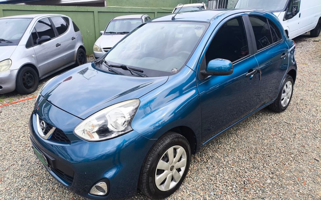 Nissan March S 1.0 12V Flex 5P - foto 2