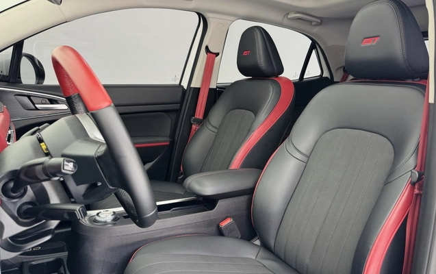 imagem-https://www.socarrao.com.br/sc-vehicle-images-prod/3456391/1788979132520-vehicle_image_1787765549_1febe2fdc73a1f3161bd9c98bec54e37.jpeg