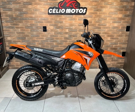 YAMAHA XTZ 250 LANDER 249cc/LANDER BLUEFLEX/ABS 2010 Laranja — foto 1 de 3