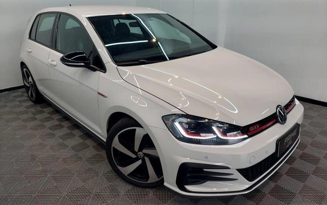 imagem-https://www.socarrao.com.br/sc-vehicle-images-prod/34564/1784576309391-7568334_13_B_eafefdf546.jpeg