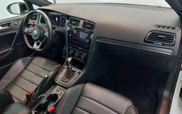 imagem-https://www.socarrao.com.br/sc-vehicle-images-prod/34564/1784576309404-7568334_13_B_96f4ca5ded.jpeg