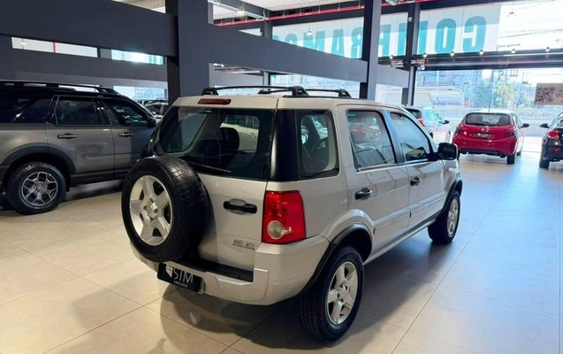 imagem-https://www.socarrao.com.br/sc-vehicle-images-prod/3456417/1788432674509-8400000_9_B_5d8ee2a784.jpeg