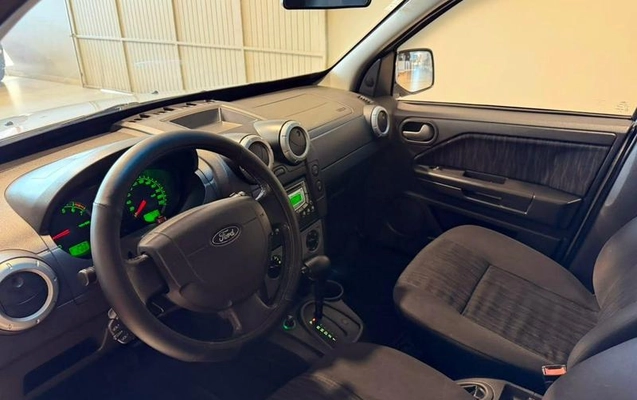 imagem-https://www.socarrao.com.br/sc-vehicle-images-prod/3456417/1788432674520-8400000_8_B_f5119194c0.jpeg
