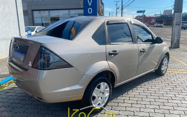 imagem-https://www.socarrao.com.br/sc-vehicle-images-prod/3456736/1788956311843-iBcc0GrYIMKC5grYrLVownYghVePG0Eb.jpg