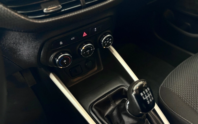 imagem-https://www.socarrao.com.br/sc-vehicle-images-prod/3456737/1789414047506-1015e66ec4be4b9199bce66c79c76249_1787766882055.jpg