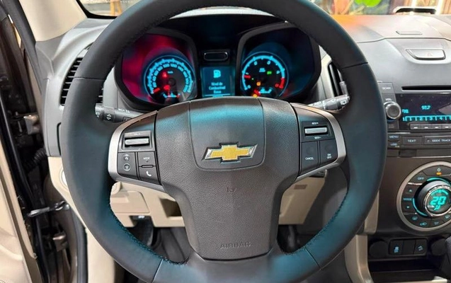 imagem-https://www.socarrao.com.br/sc-vehicle-images-prod/3456766/1787768622982-8419593_7_B_81541c1aaa.jpeg