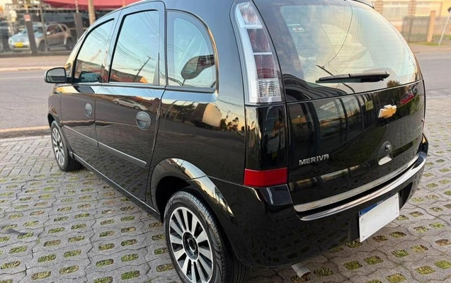 imagem-https://www.socarrao.com.br/sc-vehicle-images-prod/3456775/1792699864494-8373997_5_B_0417724f04.jpeg