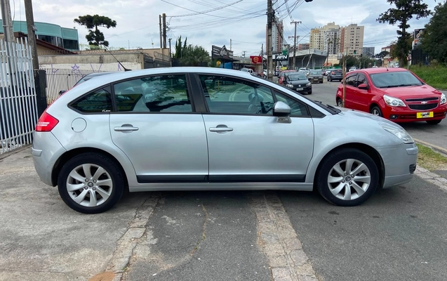imagem-https://www.socarrao.com.br/sc-vehicle-images-prod/3456831/1787769524063-OC5qcGVn.jpeg