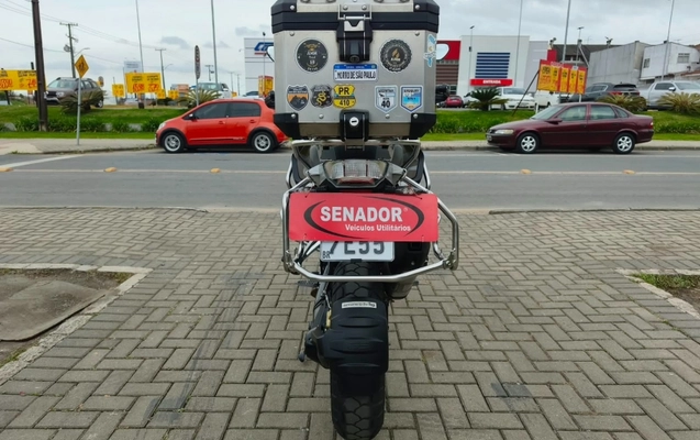 imagem-https://www.socarrao.com.br/sc-vehicle-images-prod/3456849/1787769694633-Jq734sc7rR6l31lfvuwBrVW5euGgsuKB.jpg