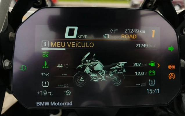 imagem-https://www.socarrao.com.br/sc-vehicle-images-prod/3456849/1787769694639-U9tOgrELSxW9xQpv7EVgNBq0Cj9I6GF1.jpg