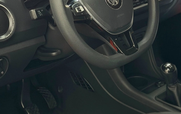 imagem-https://www.socarrao.com.br/sc-vehicle-images-prod/3456862/1787769841730-qRGxyHmTN6b5mOIFiG7Z6LY0TD92QxWg.jpg