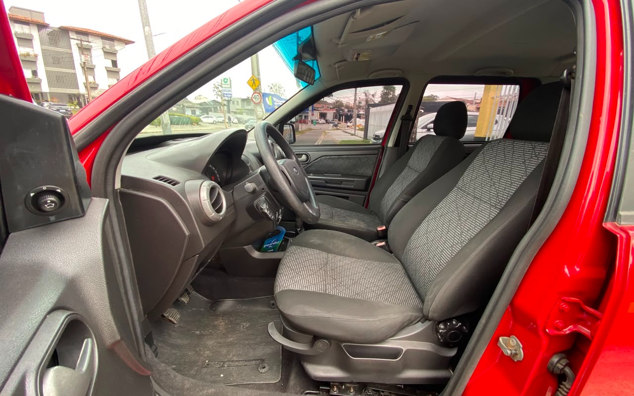 imagem-https://www.socarrao.com.br/sc-vehicle-images-prod/3456863/1787769871145-MTIuanBlZw.jpeg
