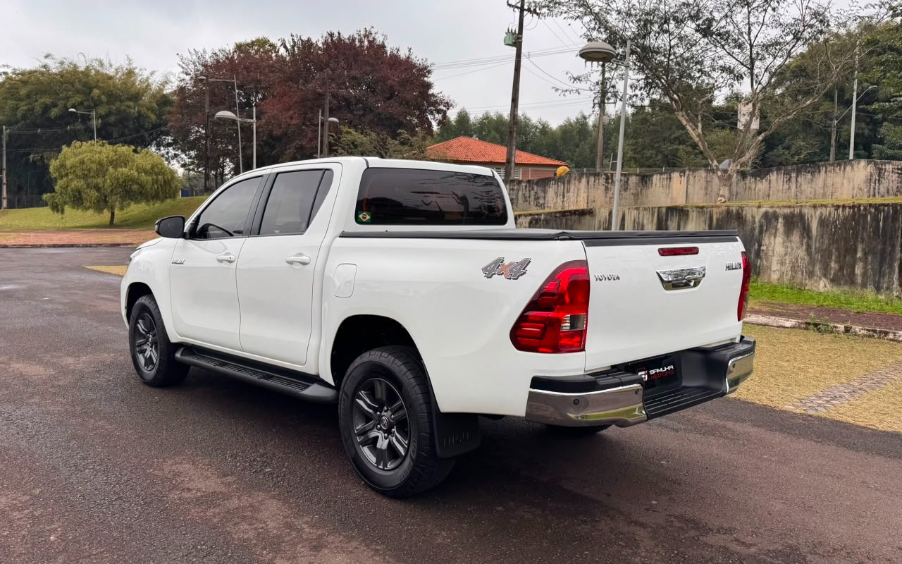 imagem-https://www.socarrao.com.br/sc-vehicle-images-prod/3456864/1787769873634-V2hhdHNBcHAgSW1hZ2UgMjAyNi0wOC0yNiBhdCAxNS4yOC41OCAoMykuanBlZw.jpeg