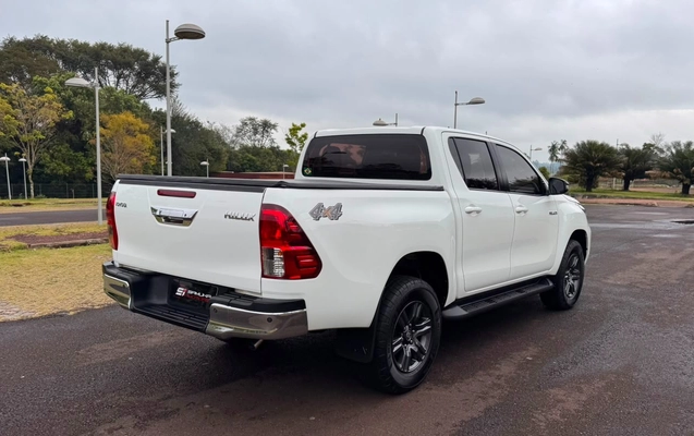imagem-https://www.socarrao.com.br/sc-vehicle-images-prod/3456864/1787769873852-V2hhdHNBcHAgSW1hZ2UgMjAyNi0wOC0yNiBhdCAxNS4yOC41OSAoMSkuanBlZw.jpeg