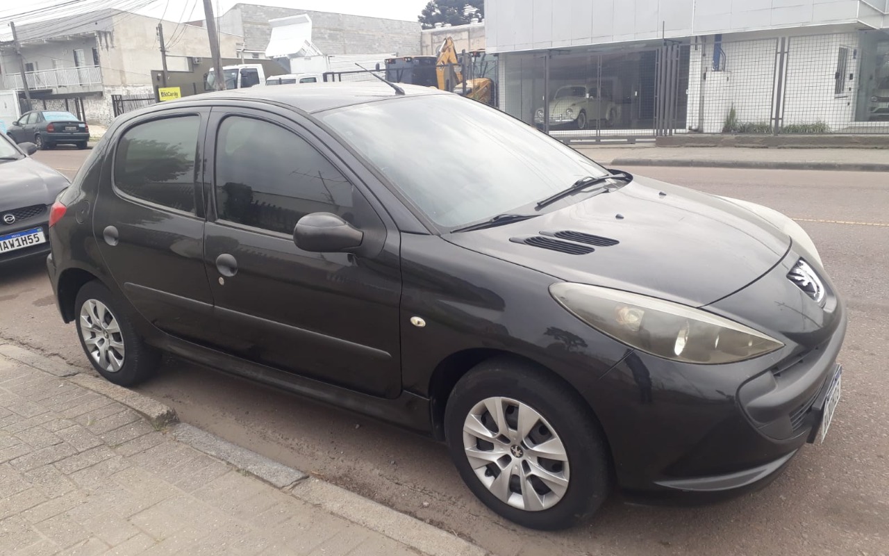imagem-https://www.socarrao.com.br/sc-vehicle-images-prod/3456889/1787770188057-aU1BR0UgNS5qcGVn.jpeg