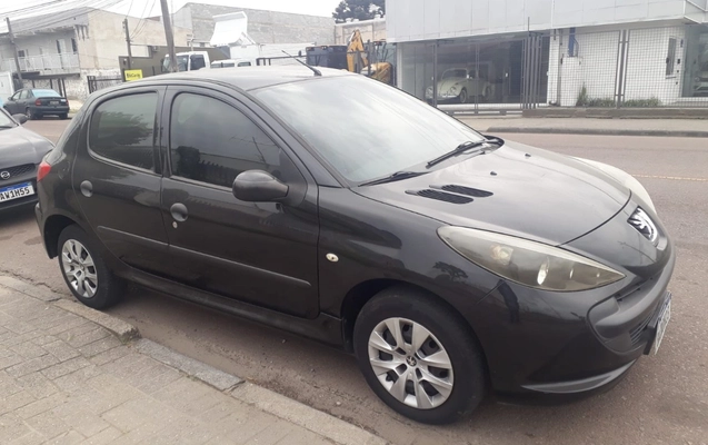 imagem-https://www.socarrao.com.br/sc-vehicle-images-prod/3456889/1787770188057-aU1BR0UgNS5qcGVn.jpeg