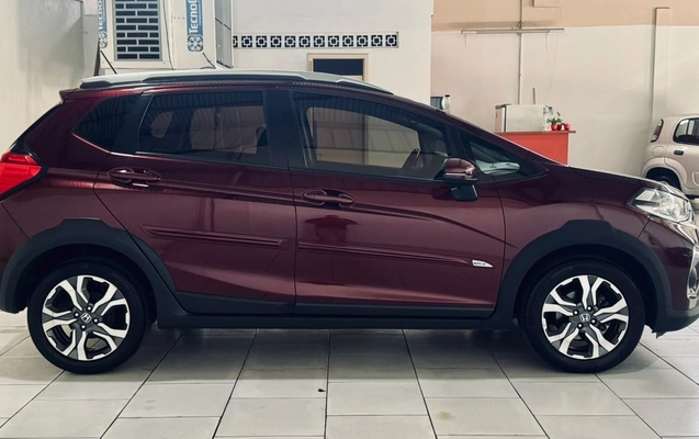 imagem-https://www.socarrao.com.br/sc-vehicle-images-prod/3456931/1787770672391-3e71f925545529f05171e81833cc5042_big.jpeg