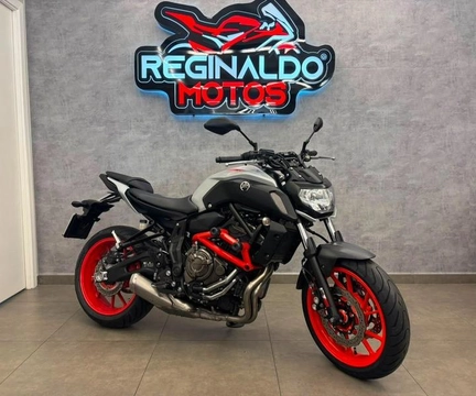 YAMAHA MT-07/MT-07 ABS 689cc 2021 Cinza — foto 1 de 3