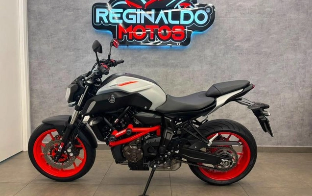 imagem-https://www.socarrao.com.br/sc-vehicle-images-prod/3457089/1789581745403-8373752_0_B_051c5a2894.jpeg