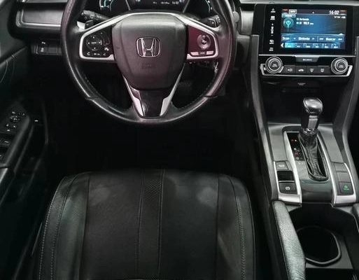 imagem-https://www.socarrao.com.br/sc-vehicle-images-prod/3457123/1789573447387-8419285_12_B_40f1c851a9.jpeg