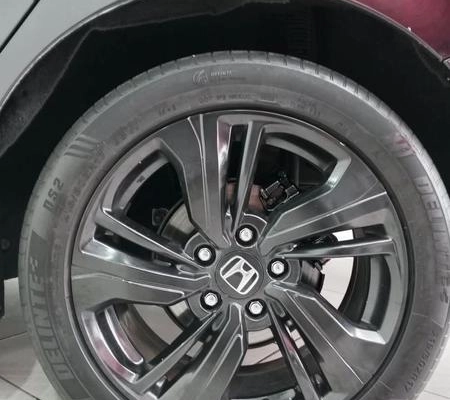 imagem-https://www.socarrao.com.br/sc-vehicle-images-prod/3457123/1789573447392-8419285_9_B_1fe8a0f275.jpeg