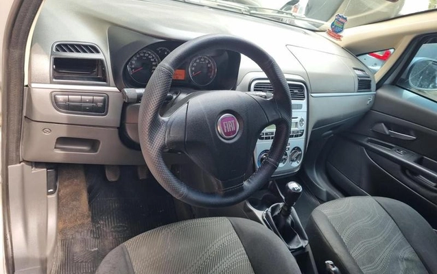 imagem-https://www.socarrao.com.br/sc-vehicle-images-prod/3457172/1787772155428-8332705_0_B_fbb24111c0.jpeg
