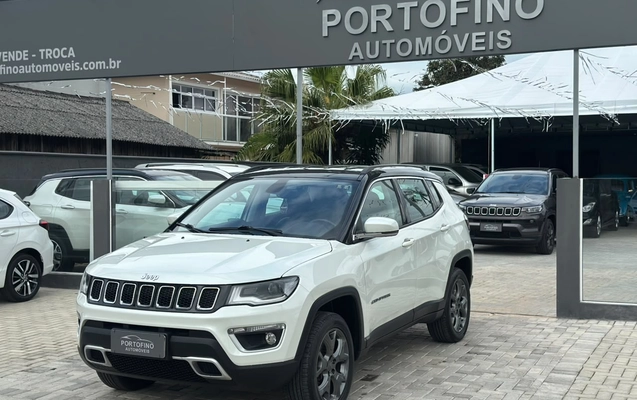 imagem-https://www.socarrao.com.br/sc-vehicle-images-prod/3457251/1787771787395-003_c8b68110061bada556ceb9f25b1209db.jpeg