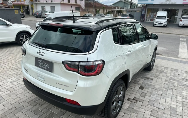 imagem-https://www.socarrao.com.br/sc-vehicle-images-prod/3457251/1787771787397-003_60913e68cb04b8cdf57e03560e5a78de.jpeg