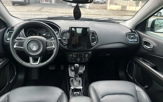 imagem-https://www.socarrao.com.br/sc-vehicle-images-prod/3457251/1787771787400-003_e66f7e4b0073ac3c67c5071167a4d0d9.jpeg