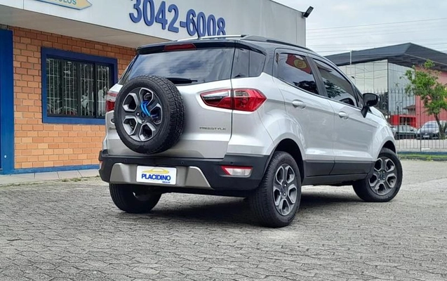 imagem-https://www.socarrao.com.br/sc-vehicle-images-prod/3457347/1789668219296-8340807_10_B_7770c37e48.jpeg