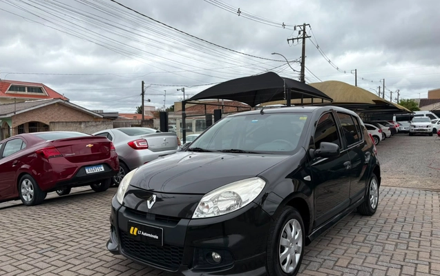 imagem-https://www.socarrao.com.br/sc-vehicle-images-prod/3457354/1787772530776-V2hhdHNBcHAgSW1hZ2UgMjAyNi0wOC0yNCBhdCAxMy4zNS40NiAoMSkuanBlZw.jpeg
