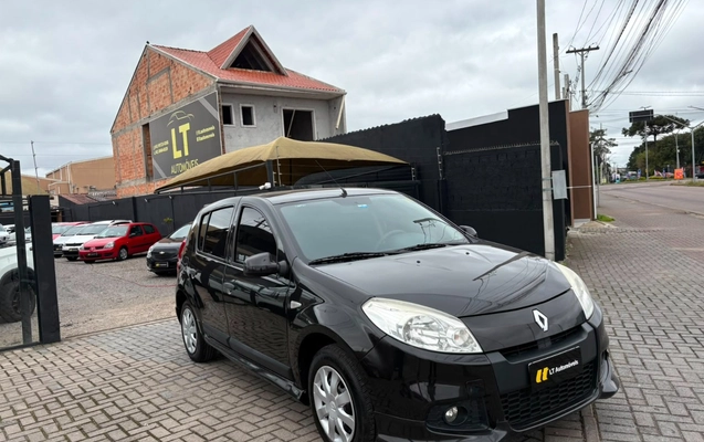 imagem-https://www.socarrao.com.br/sc-vehicle-images-prod/3457354/1787772531152-V2hhdHNBcHAgSW1hZ2UgMjAyNi0wOC0yNCBhdCAxMy4zNS40NS5qcGVn.jpeg