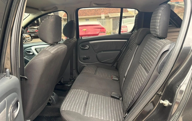 imagem-https://www.socarrao.com.br/sc-vehicle-images-prod/3457354/1787772531917-V2hhdHNBcHAgSW1hZ2UgMjAyNi0wOC0yNCBhdCAxMy4zNS40OC5qcGVn.jpeg