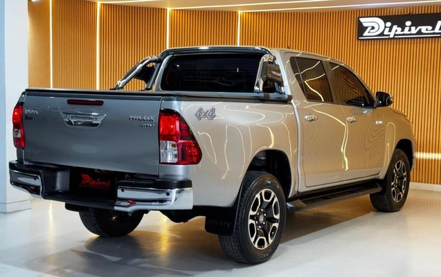 imagem-https://www.socarrao.com.br/sc-vehicle-images-prod/3457373/1787772898622-8409603_8_B_7f4609a915.jpeg