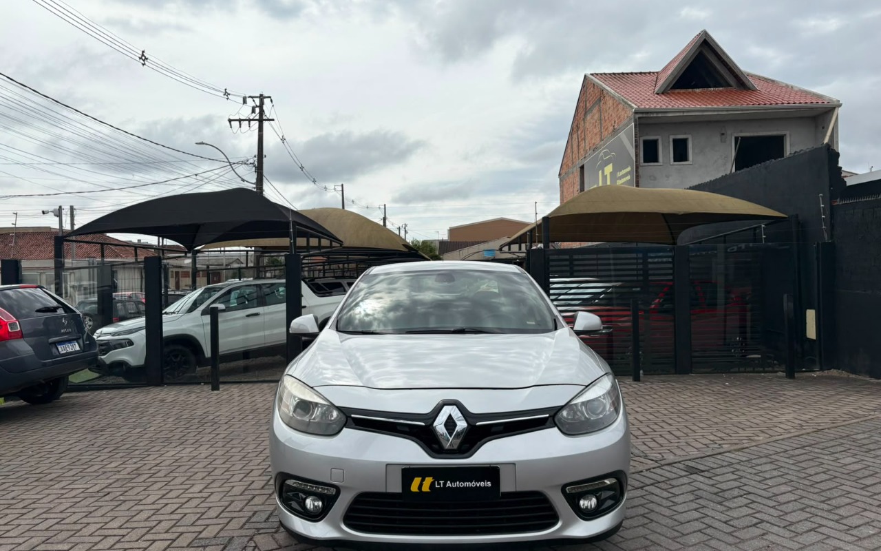 imagem-https://www.socarrao.com.br/sc-vehicle-images-prod/3457377/1787772998820-V2hhdHNBcHAgSW1hZ2UgMjAyNi0wOC0yNiBhdCAxMS4yNC4xMi5qcGVn.jpeg