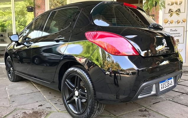 imagem-https://www.socarrao.com.br/sc-vehicle-images-prod/3457406/1787858366867-uoOoORGCyZnAUgIiYVVz8lrVPwnbo3Ke.jpg