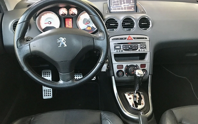 imagem-https://www.socarrao.com.br/sc-vehicle-images-prod/3457406/1787858366881-TfS2Gw4qL0r9LKtup2avwY3vr4C6AS35.jpg