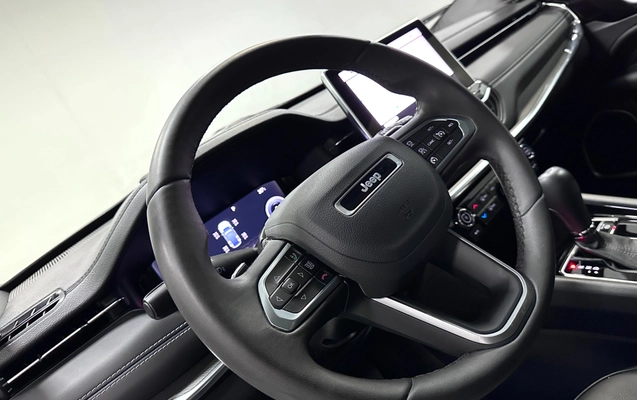 imagem-https://www.socarrao.com.br/sc-vehicle-images-prod/3457415/1787773410796-3cc80ceb-17be-4662-90e1-36dddba6e726.jpg