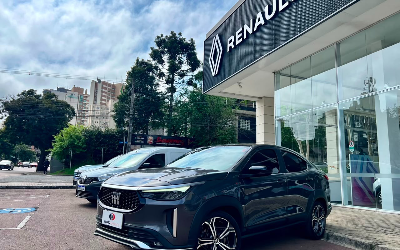Fiat Fastback 2024 Cinza — foto 1 de 3