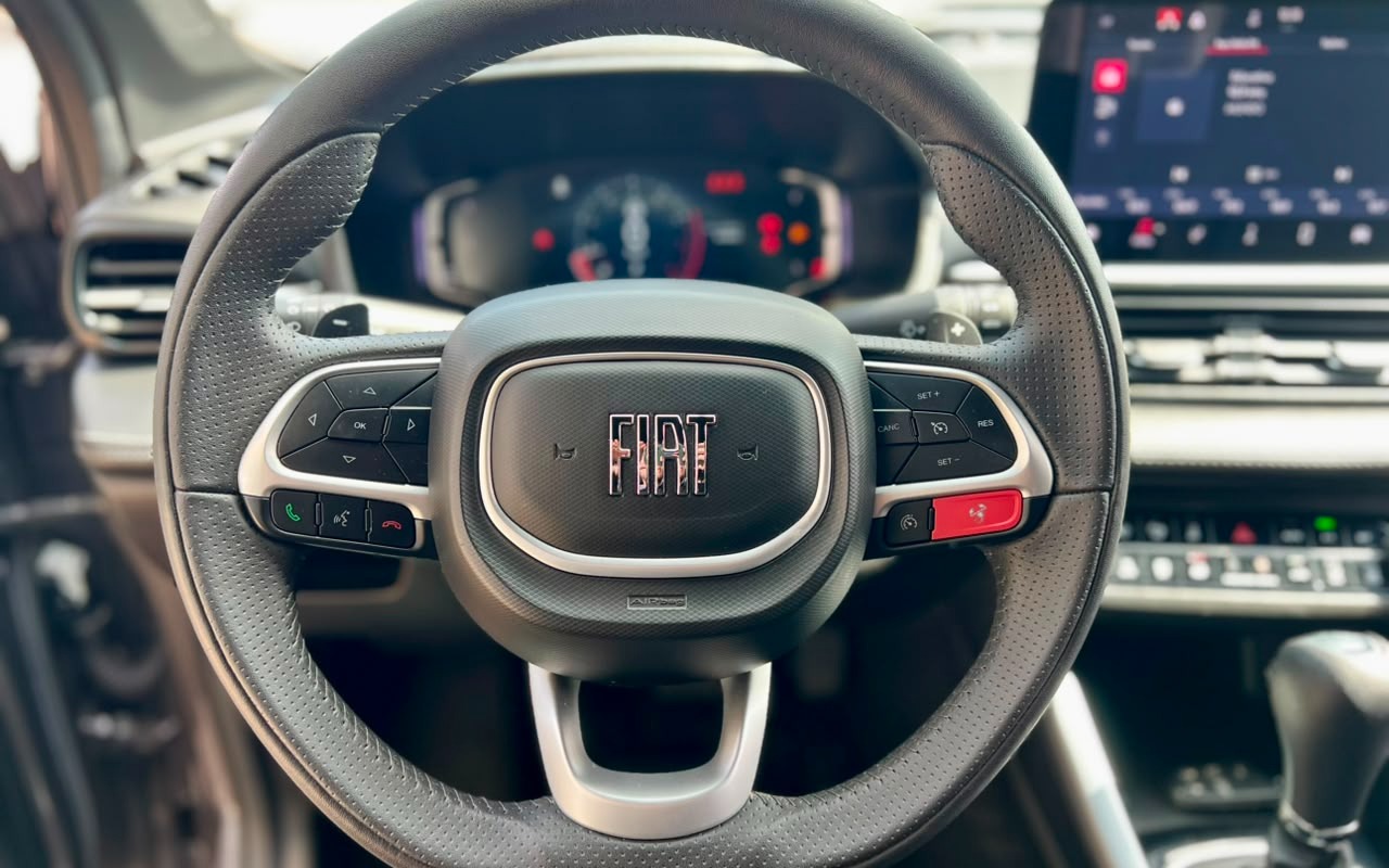 imagem-https://www.socarrao.com.br/sc-vehicle-images-prod/3457418/1787773432691-V2hhdHNBcHAgSW1hZ2UgMjAyNi0wOC0xMiBhdCAxOC4xNy41MSAoNCkuanBlZw.jpeg