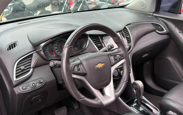 imagem-https://www.socarrao.com.br/sc-vehicle-images-prod/3457421/1787773625350-8387542_5_B_55df27ab33.jpeg