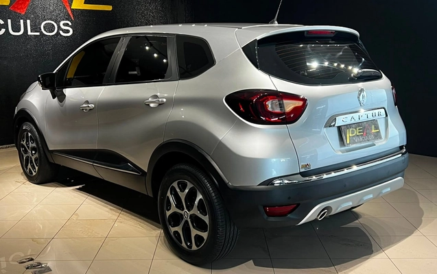 imagem-https://www.socarrao.com.br/sc-vehicle-images-prod/3457434/1789388137791-a7904827cdc54f1296f530bc0b75fa44_1787773832558.jpg