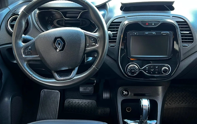imagem-https://www.socarrao.com.br/sc-vehicle-images-prod/3457434/1789388137793-50675008e6b54baca4cd71c6b34b7e8a_1787773832574.jpg